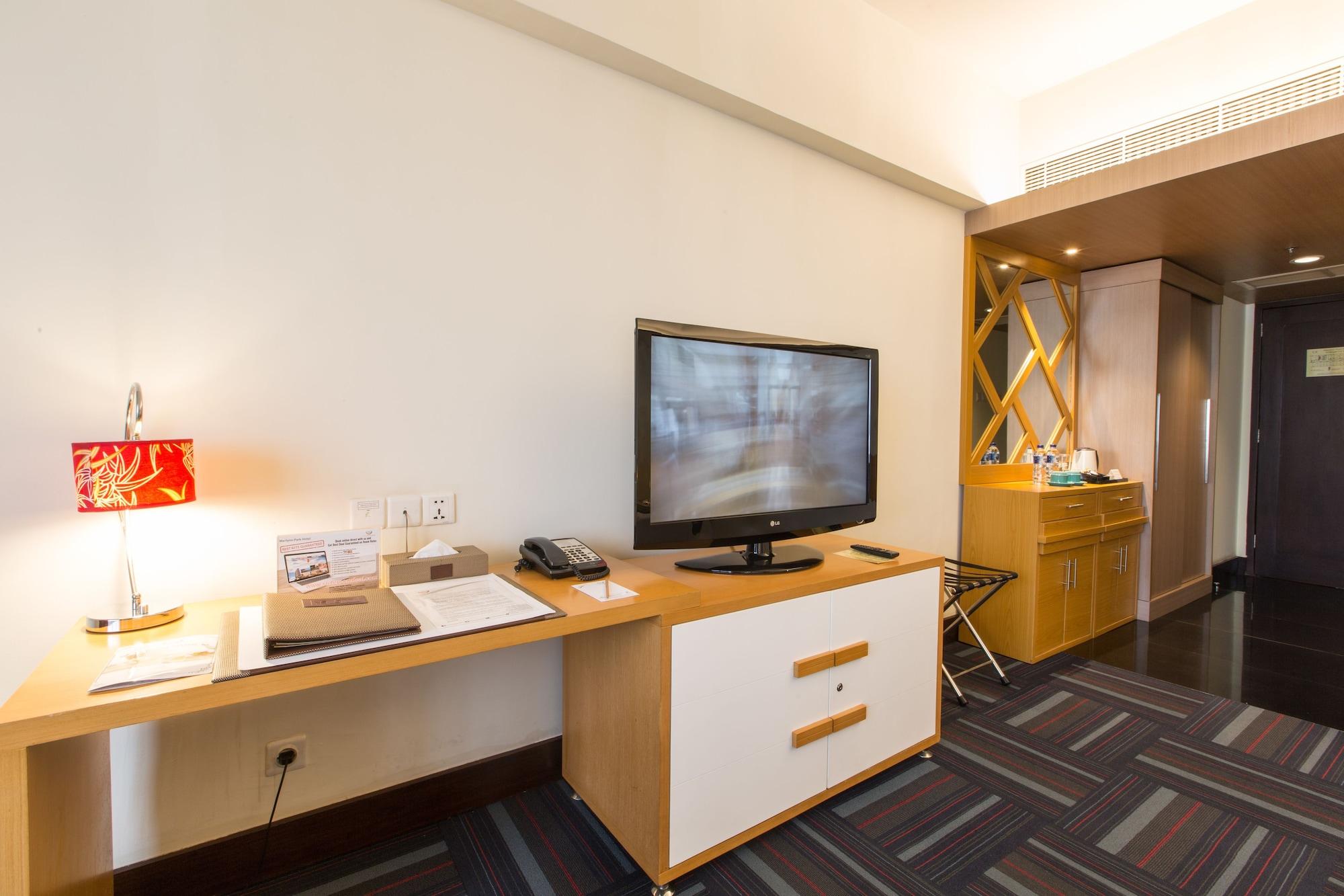 Merlynn Park 5* Jakarta