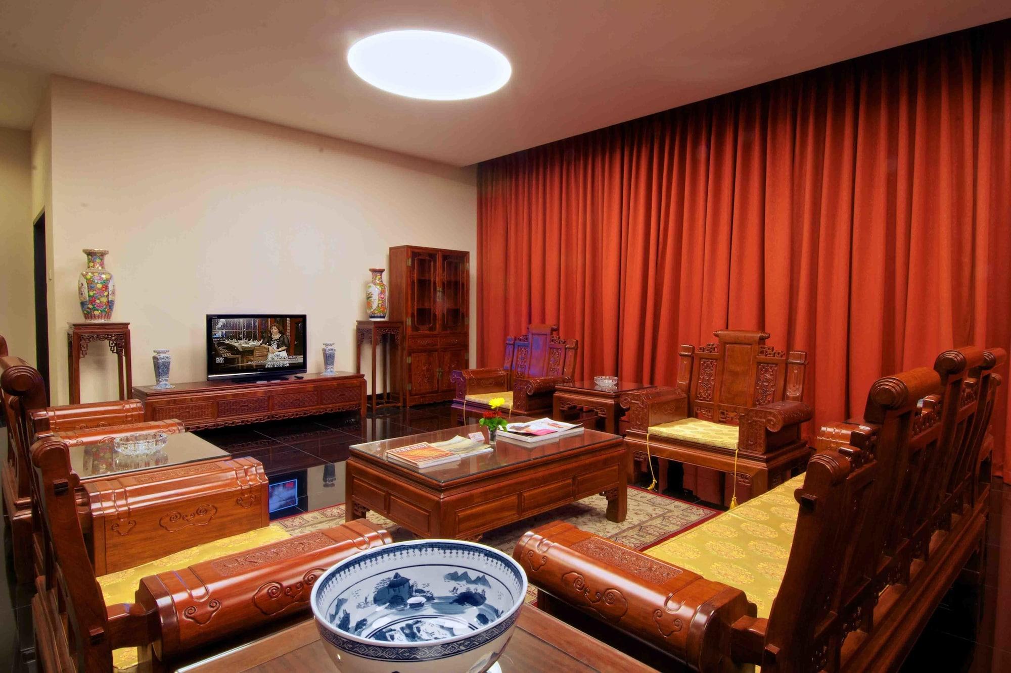 Merlynn Park 5* Jakarta