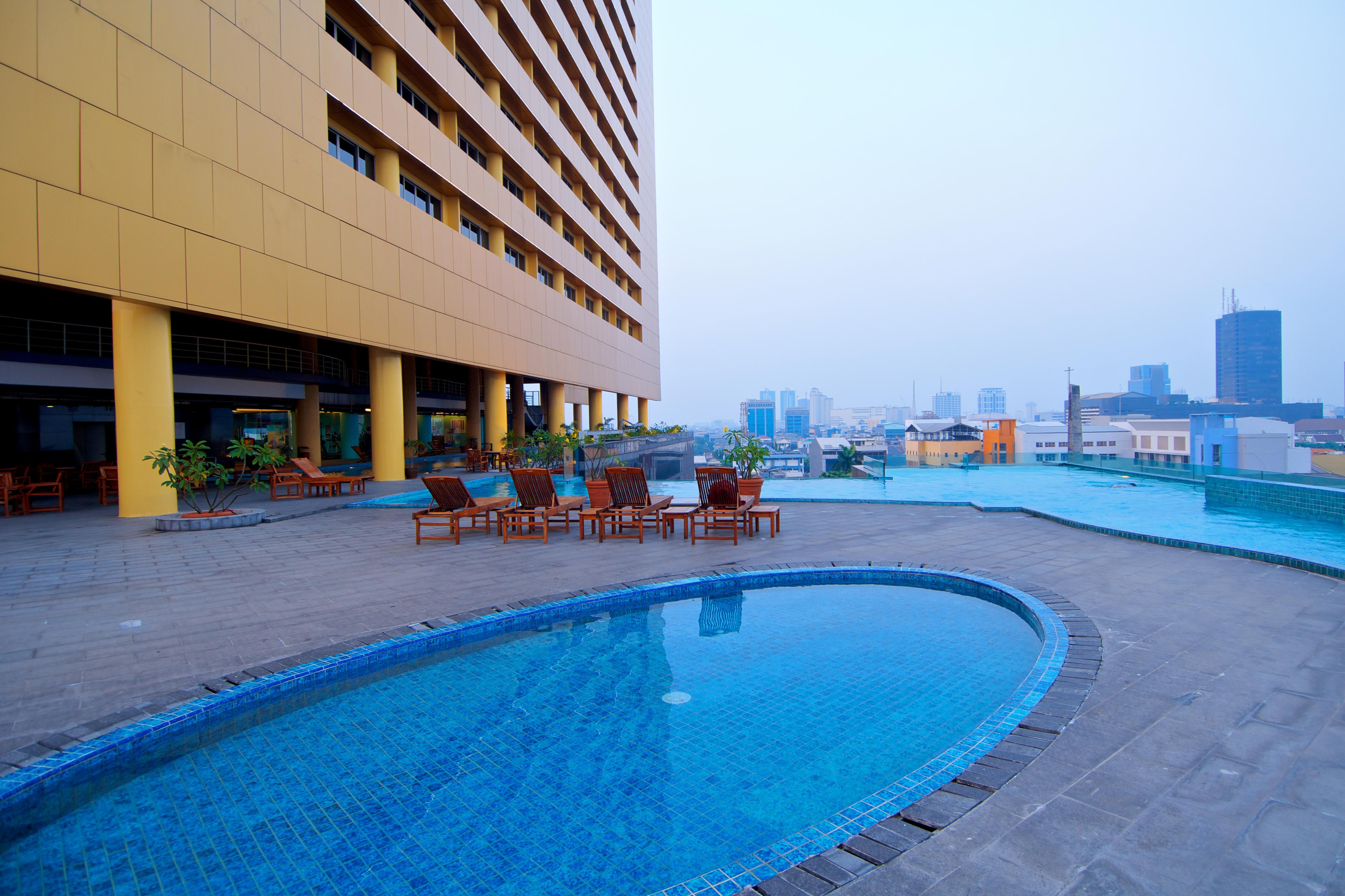Hotel Merlynn Park Jakarta